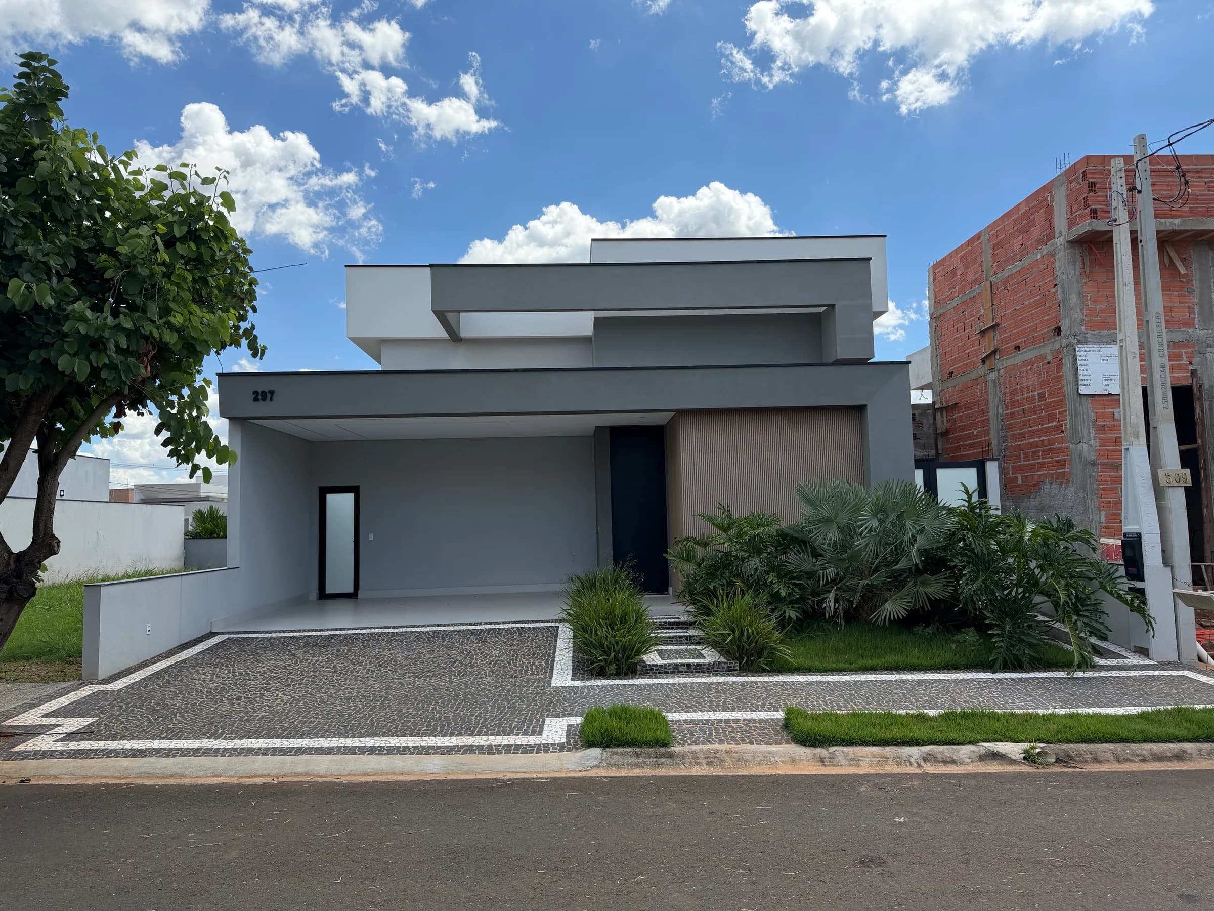 Casa em Condomínio no Jardim Firenze